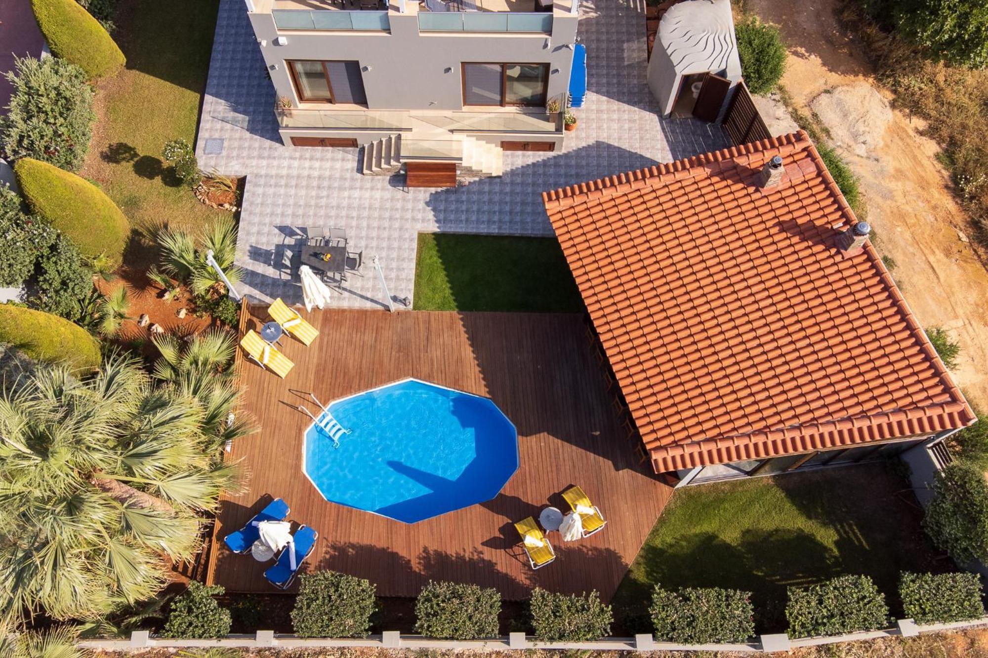 A Cozy Eco Villa By The Sea Gouves Bagian luar foto