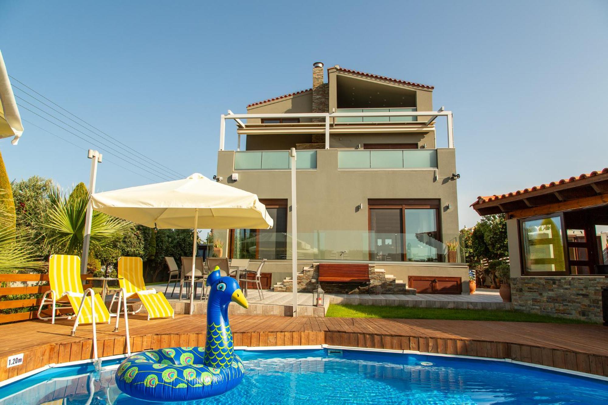 A Cozy Eco Villa By The Sea Gouves Bagian luar foto